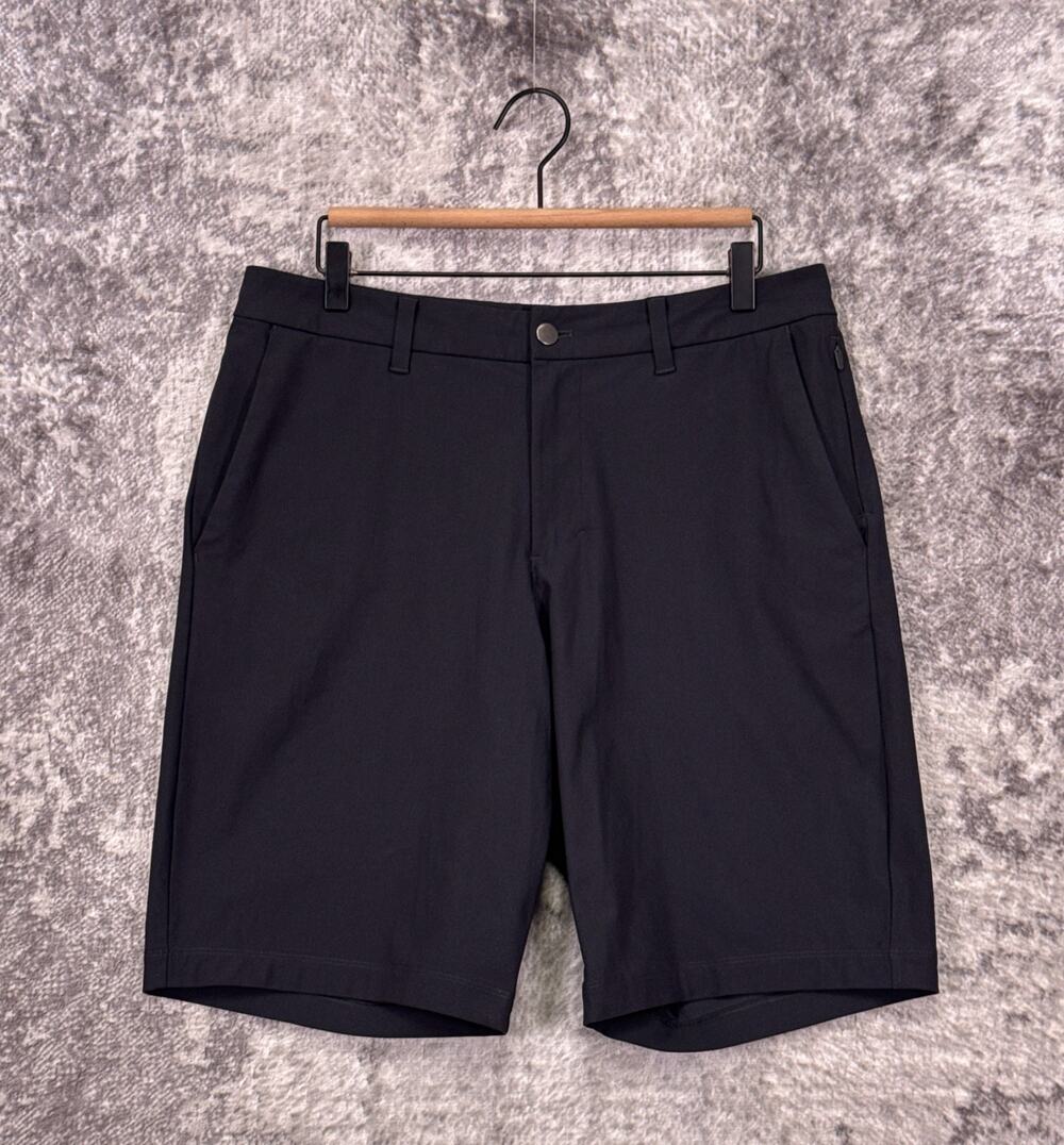 Lululemon ABC Shorts 32 Mens Black 11" Warpstreme